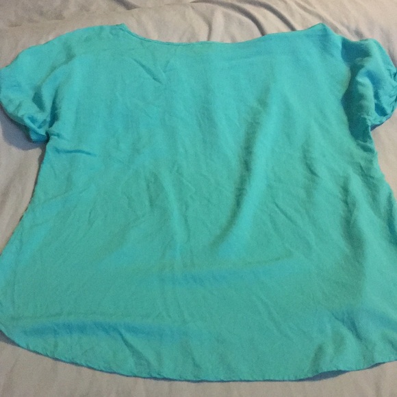*BOGO ITEM* Loft turquoise top - Picture 4 of 5